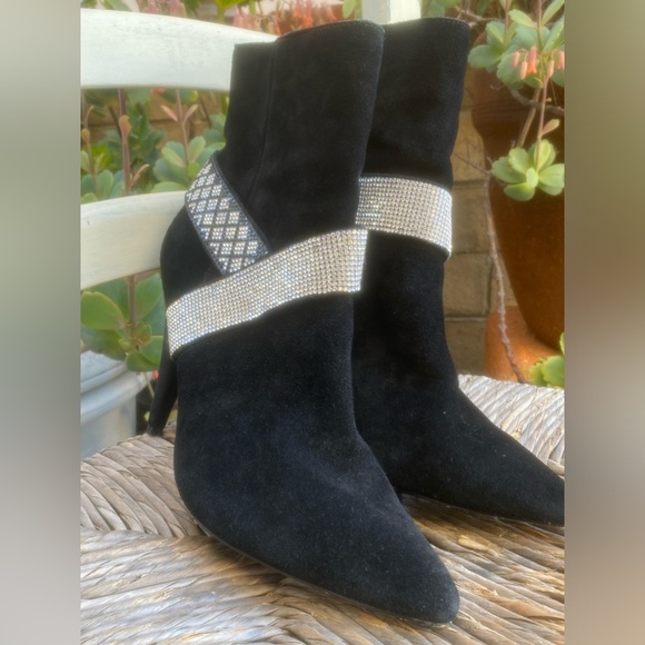 riverside island black suede booties black & diamond encrusted detail sz. 5 - Picture 5 of 14